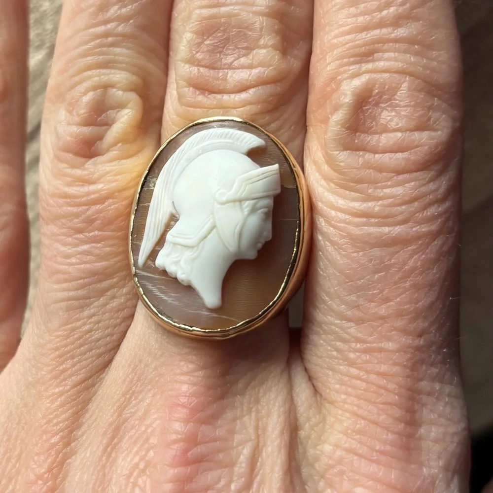 14K Gold Cameo Ring Carved Shell Athena or Roman Soldier size 7.25 - Picture 2 of 16